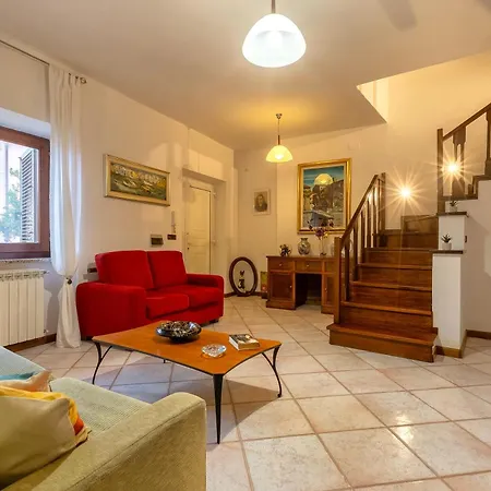 La Casa Delle Fate Giave